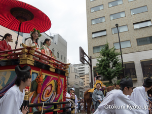 祇園祭　花傘巡行